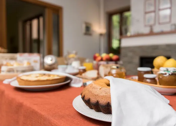 Alojamento de Acomodação e Pequeno-almoço Albachiara