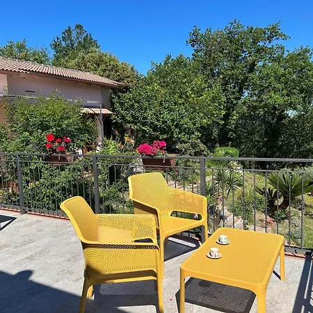 Bed and breakfast Albachiara 3*