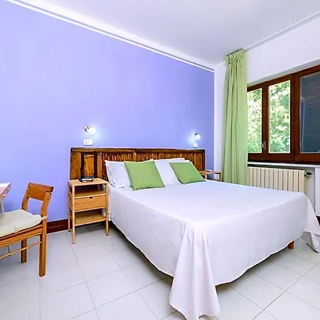 Albachiara Bed & Breakfast