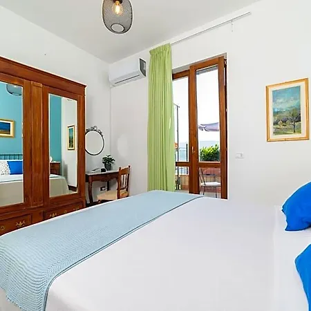 Bed & Breakfast Albachiara 4*